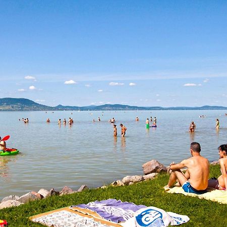 Villa HelloMária Balatonmáriafürdő Esterno foto